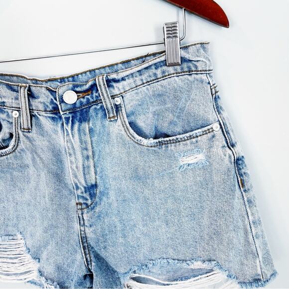💗 3/$10 💗 BlankNYC Distressed Denim Cutoff Shorts Size 10 - Picture 4 of 10